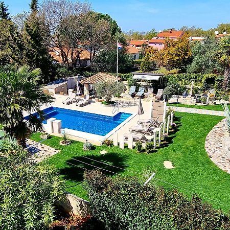 Apartment Villa Engel With Pool Poreč Extérieur photo