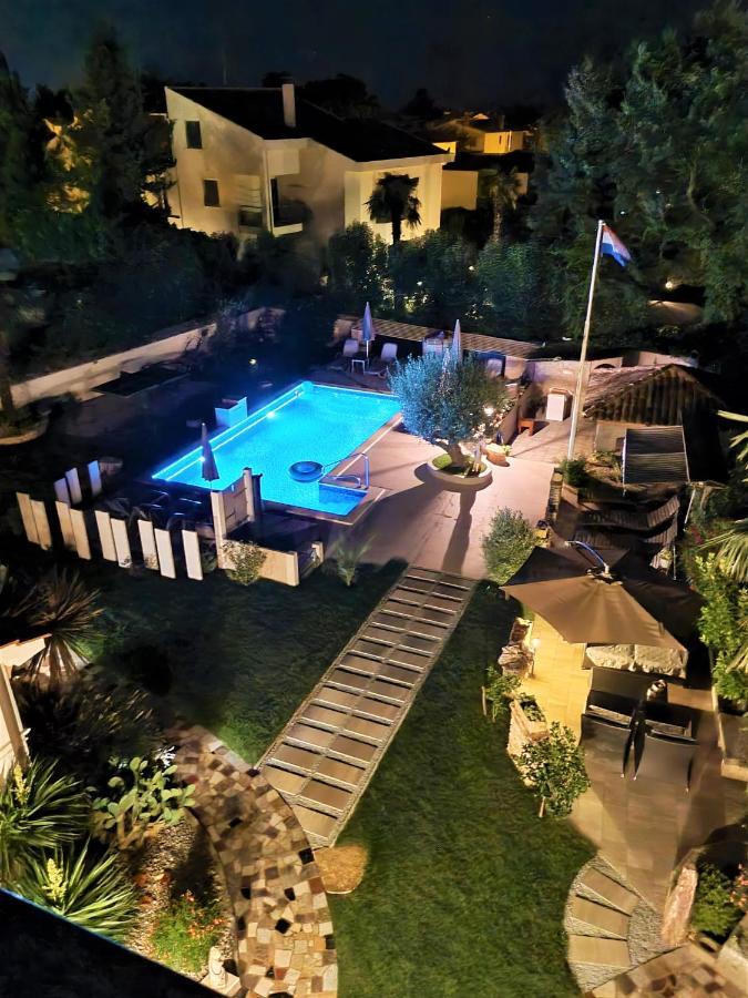 Apartment Villa Engel With Pool Poreč Extérieur photo