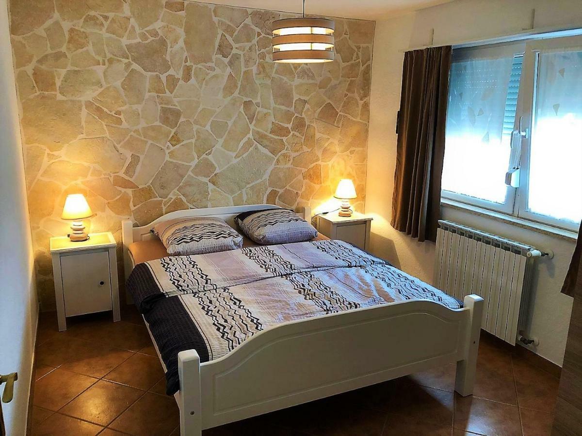 Apartment Villa Engel With Pool Poreč Extérieur photo
